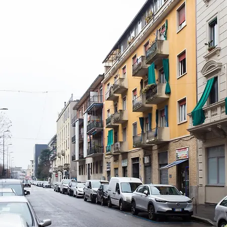 Naitly Dergano Apartment