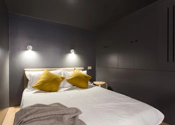 Naitly Dergano Apartment Milan